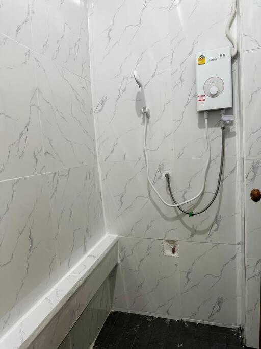 Megun 10 Duplex Lägenhet Bangkok Exteriör bild
