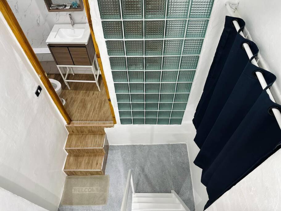 Megun 10 Duplex Lägenhet Bangkok Exteriör bild